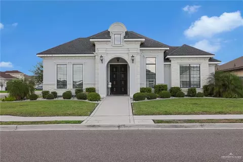 1313 S San Antonio St, Alton, TX 78573