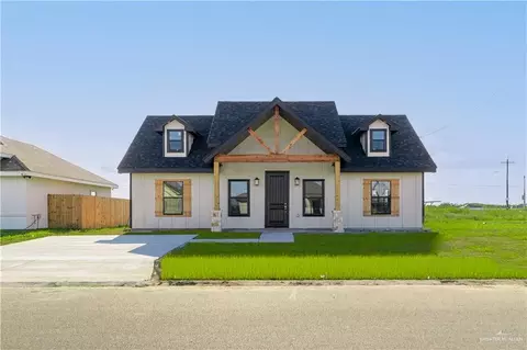 2244 Victoriano St, Weslaco, TX 78596