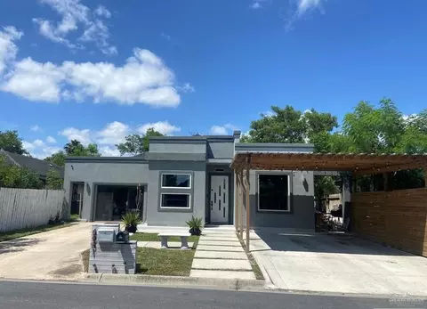 6931 Laguna Verde Dr, Brownsville, TX 78526