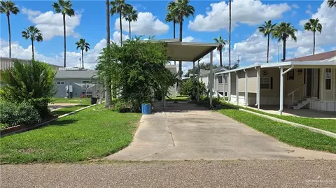 2438 Bobolink Cir E, Palmview, TX 78572