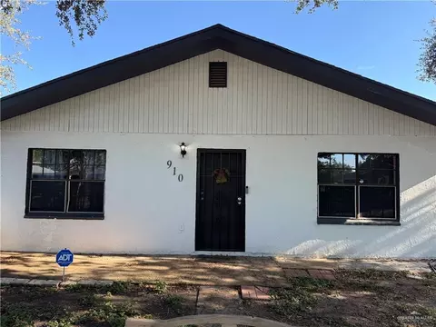 910 W Lee St, Pharr, TX 78577