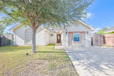 2811 La Mora Ln, Edinburg, TX 78541