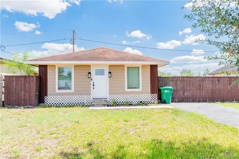 7421 S Colorado Ln, Pharr, TX 78577