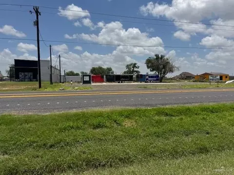 2904 S Alamo Rd, Edinburg, TX 78542