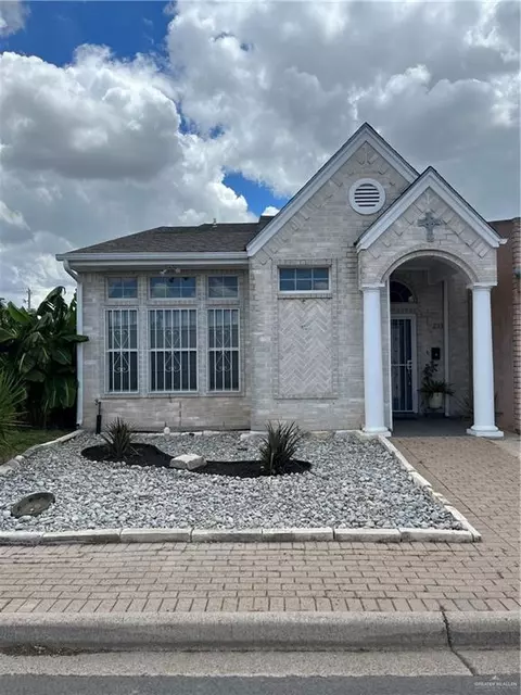 2113 S 3rd St, Mcallen, TX 78503