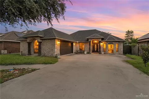 2003 E 1st St, Weslaco, TX 78596