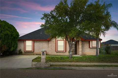 1003 W Garfield Ave, Alton, TX 78573
