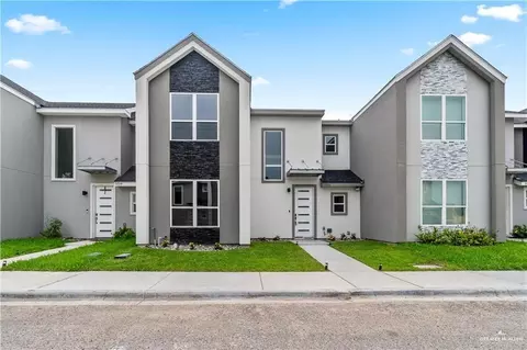 5516 N Crown Pt, Pharr, TX 78577