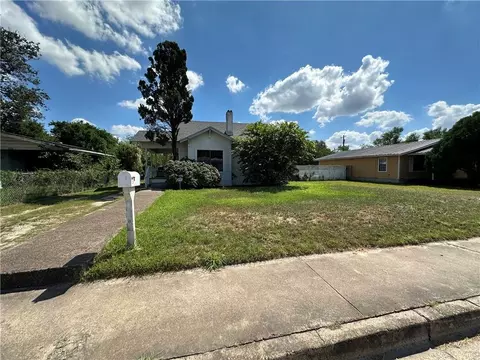 210 S 11th St S, Donna, TX 78537