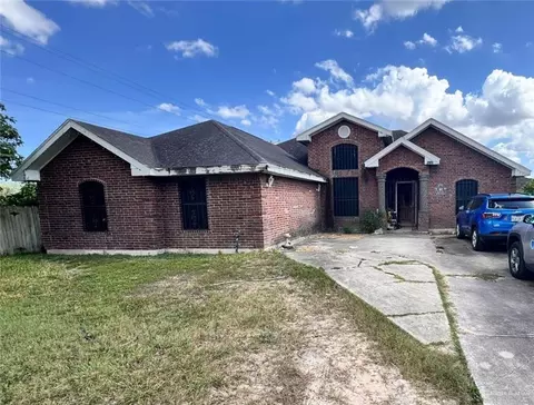 1412 12th St, Mercedes, TX 78570
