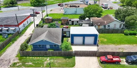 710 5th St, Harlingen, TX 78550