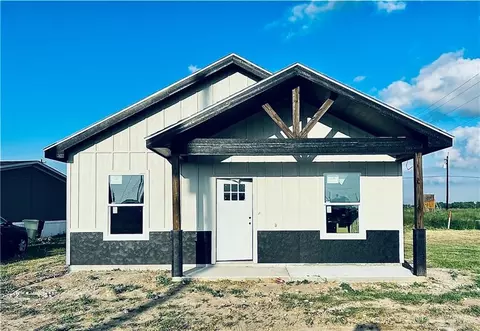 2293 Victoriano St, Weslaco, TX 78596