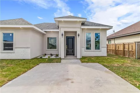 1339 Middle St, Alamo, TX 78516