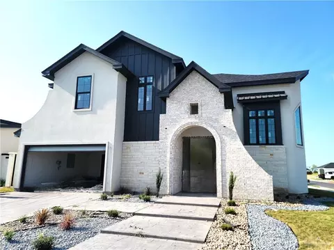 2700 E Giorgio Dr, Edinburg, TX 78542