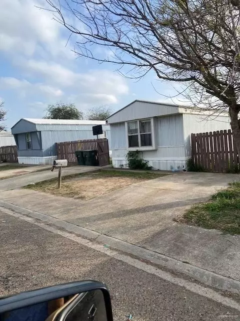 308 E Pino St, San Juan, TX 78589