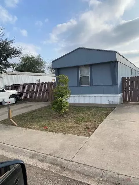 310 E Pino St, San Juan, TX 78589
