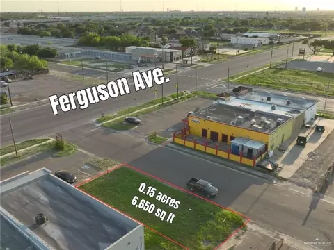 809 E Ferguson St, Pharr, TX 78577