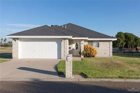 7422 Golf Dr, Mission, TX 78572