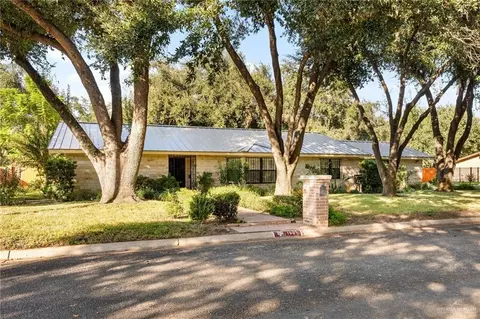 1001 Susan Dr, Edinburg, TX 78539