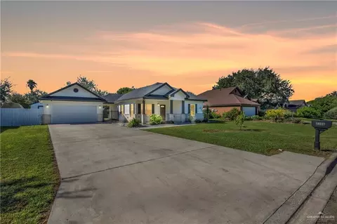 2106 E 9th St, Weslaco, TX 78596