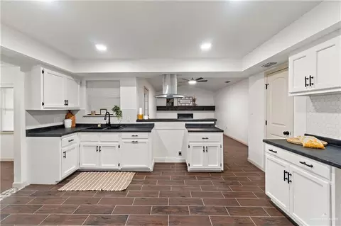 206 E Dominion Dr, Harlingen, TX 78550