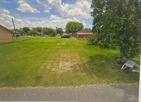210 1st St, Santa Rosa, TX 78593