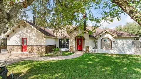 4224 Country Colony St, Edinburg, TX 78541