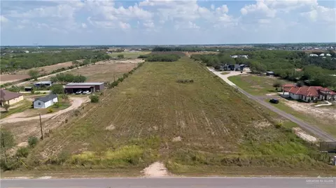 21590 N Skinner Rd, Edinburg, TX 78542