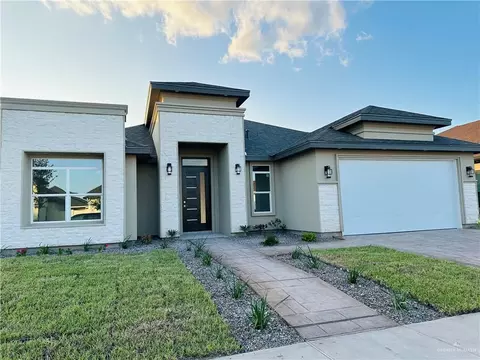 3107 S Livingston St, Edinburg, TX 78542