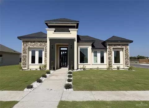 910 E 38th St, San Juan, TX 78589