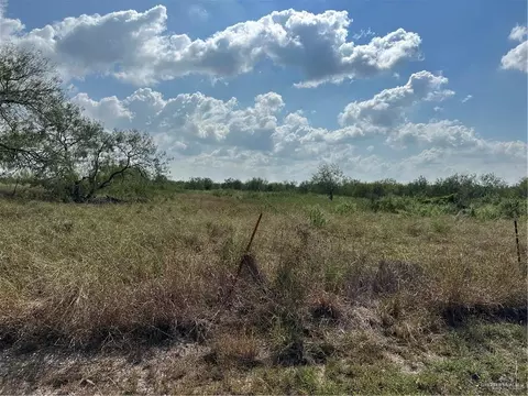 1 Weber Rd, San Benito, TX 78586