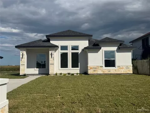 26181 E Meredith St, La Feria, TX 78559