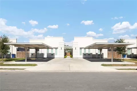 1002 Starr St, Mercedes, TX 78570