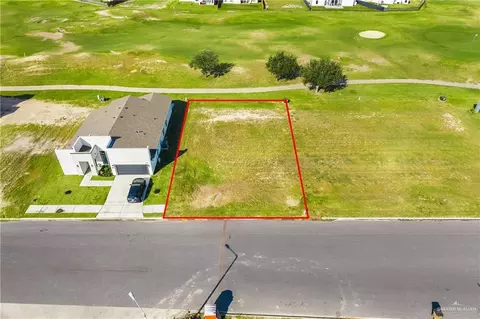 1717 Trophy Dr, Edinburg, TX 78542