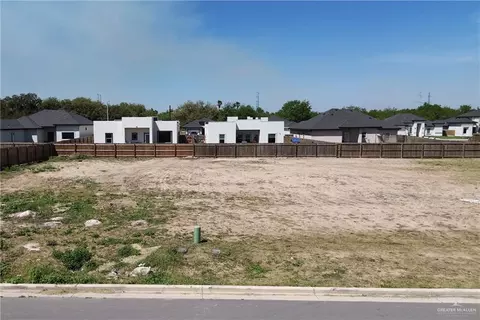 305 Catalina Ave, Donna, TX 78537