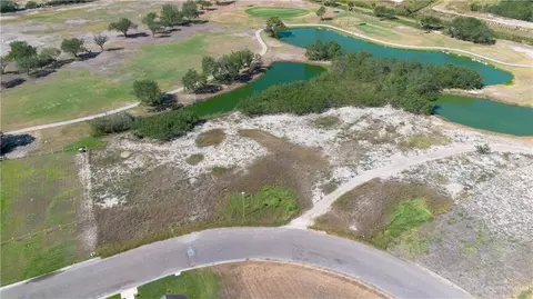 901 Rhett Dr, Pharr, TX 78577 photo 2