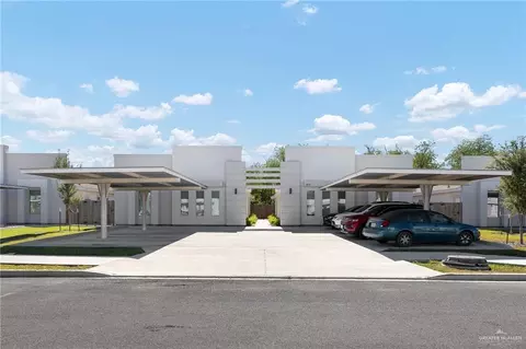 902 Starr St, Mercedes, TX 78570