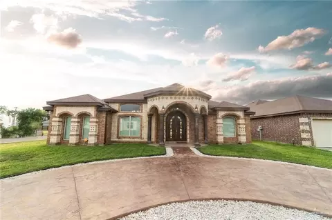 816 Samaria St, Weslaco, TX 78596