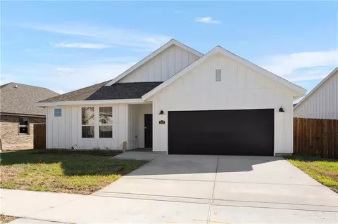 1410 E Silos Ave, Edinburg, TX 78542