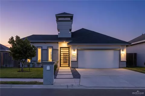 1908 W 27th St, Mission, TX 78574