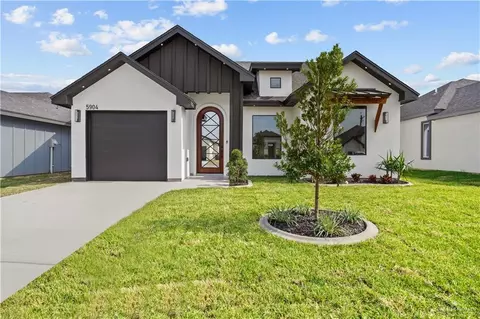5904 N Playa Del Sol St, Edinburg, TX 78542