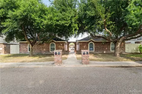 2100 Aruba Dr, Edinburg, TX 78541