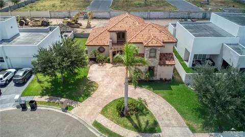 2016 S 48th St, Mcallen, TX 78503