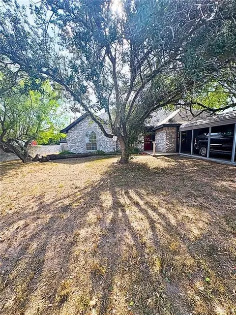1614 Grovewood Rd, Mission, TX 78573