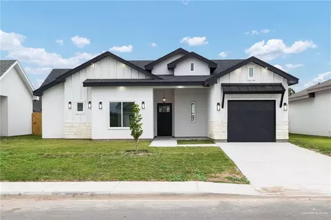 17857 Redwood St, Combes, TX 78552