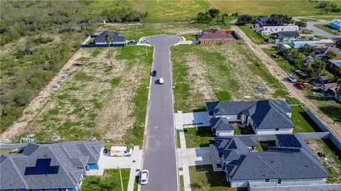 613 La Pointe Ave, Alton, TX 78573