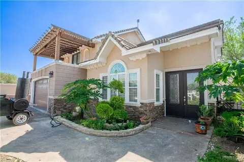306 R St, Weslaco, TX 78596