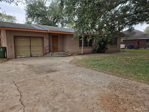 844 Ellis Ave, Alamo, TX 78516