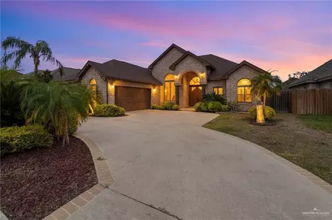1613 Jonathon Dr, Mission, TX 78572