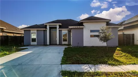 7208 Dominica Dr, Brownsville, TX 78520